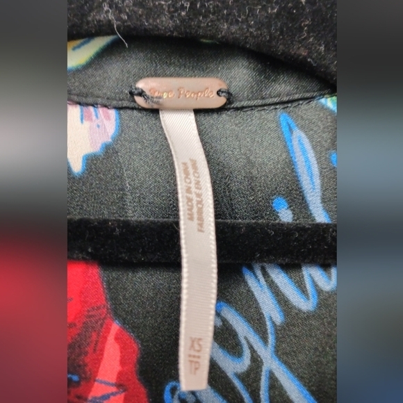 Free People Silky Night Blouse Women's Top - Picture 3 of 3